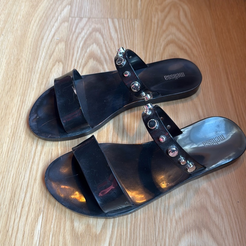 Melissa Black Love Lip Li Studded Coastal Goth Minimalist Jelly Sandals 8